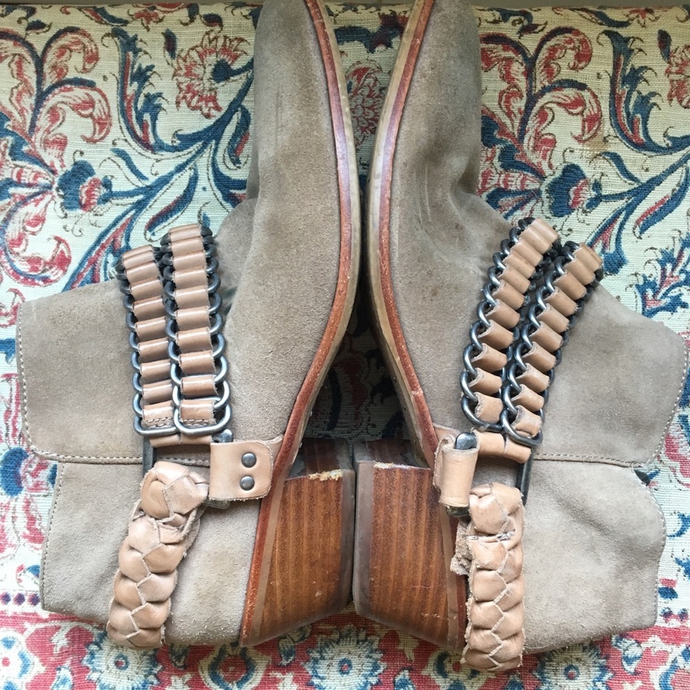Sam Edelman Posey Chain Ankle Boot